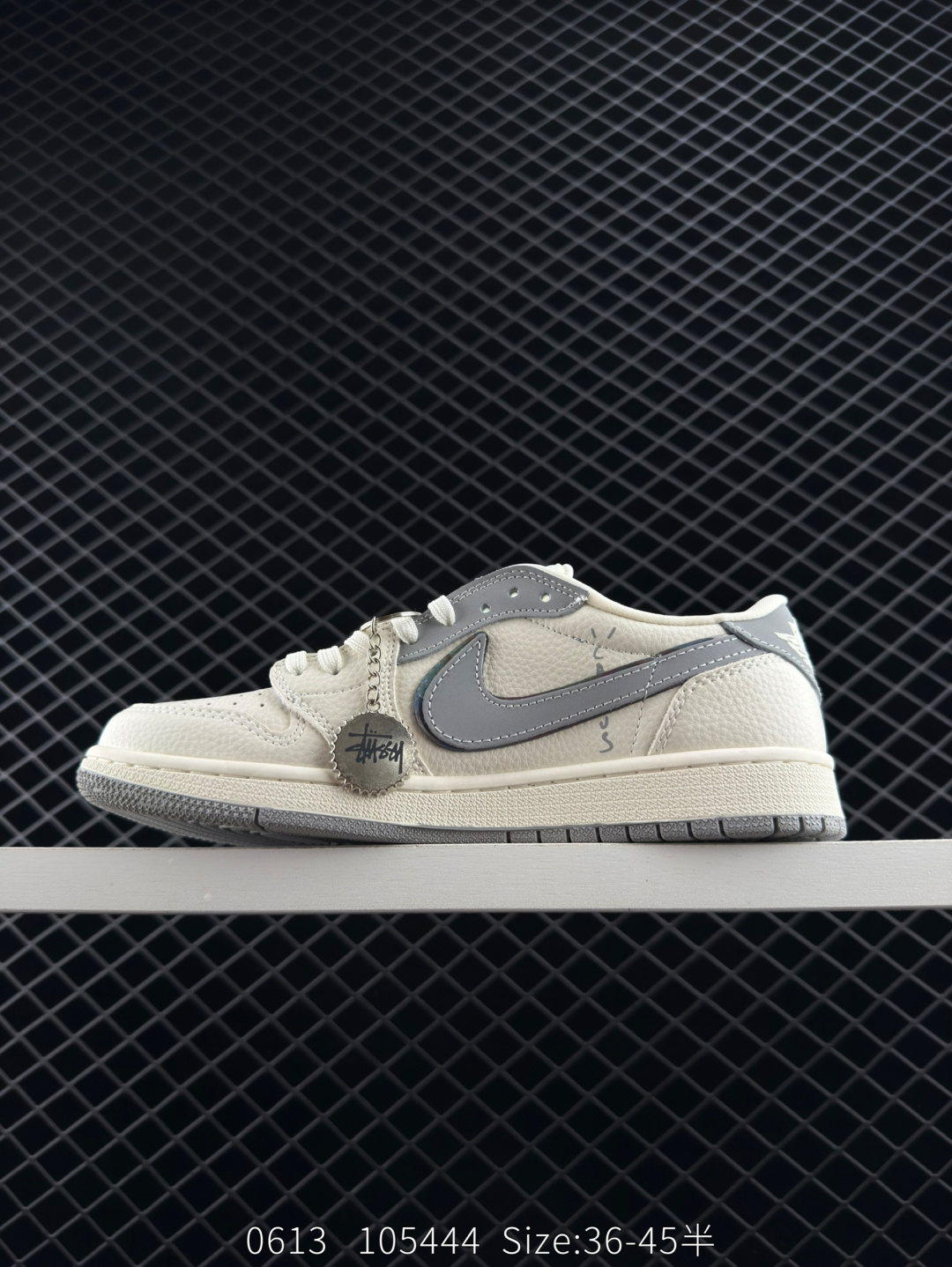 Travis Scott x Air Jordan 1 ” Reverse Mocha “